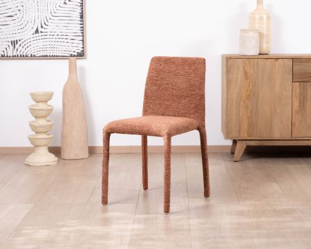 Set di 4 sedie di design "Otto" in tessuto terracotta testurizzato con imbottitura completa e silhouette contemporanea