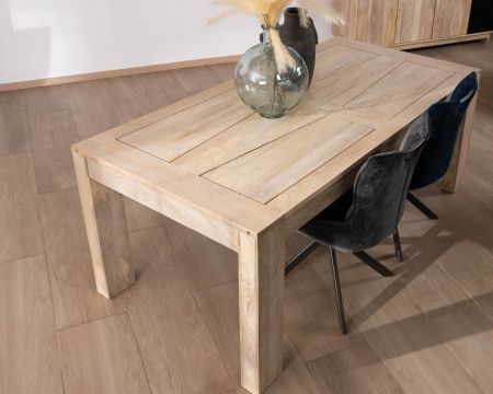 Tavolo da pranzo allungabile in mango "Jappy" da 160 a 250 cm