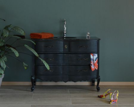 Mobile da bagno in legno di mango nero e pietra con cassetti e cassettiera in stile retrò 