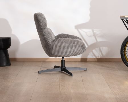 Poltrona retrò "Bisset" in tessuto grigio e base girevole in metallo nero