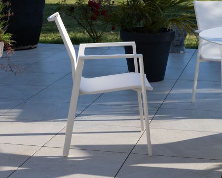 Sedia da giardino di design "Campobello" in alluminio bianco e textilene