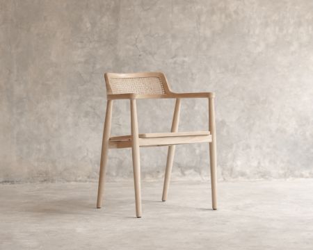 Sedia da pranzo con braccioli dal design essenziale "Vogue" in legno di sungkai