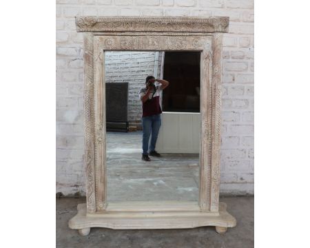 Specchio indiano con cornice in legno intagliato "Vieille Porte" modello unico