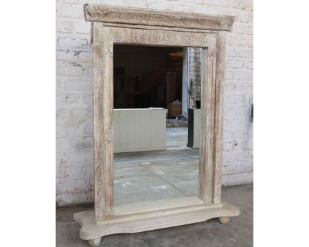 Specchio indiano con cornice in legno intagliato "Vieille Porte" modello unico