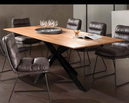 Tavolo da pranzo "Copley" con gambe Mikado e piano in teak 180 cm