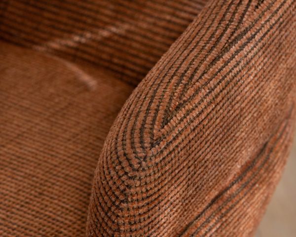 Set di 2 sedie girevoli "Movy" in tessuto intrecciato color ruggine dalle linee contemporanee e avvolgenti