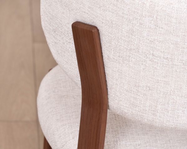 Set di 2 sedie da pranzo impilabili in stile retrò in tessuto intrecciato bianco "Staccato" con gambe in legno scuro