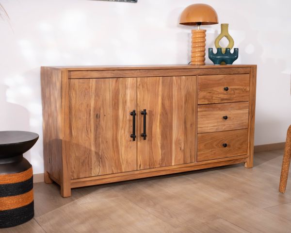 Credenza bassa da 155 cm in stile rustico, realizzata in legno riciclato "Mokal"