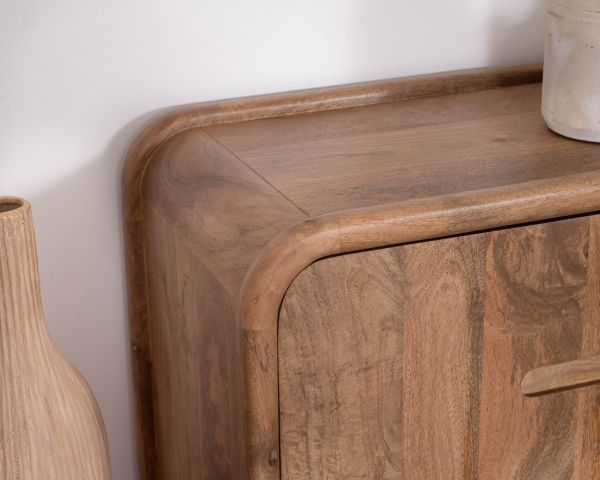 Piccolo mobile contenitore a 2 ante in legno massello di mango "Spelano" in stile neo-vintage