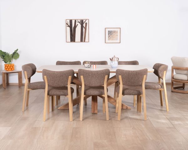 Tavolo da giardino da 240 cm in teak massiccio con piano in ceramica effetto travertino “Avenor” e base a stella