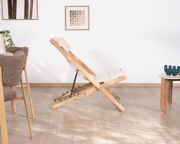 Poltrona chilena imbottita in tessuto bouclé ecru e teak massiccio "Alizé" per interni/esterni