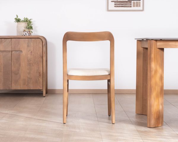 Sedia da pranzo dal design essenziale in legno tinto noce con seduta in tessuto color talpa "Vogue"