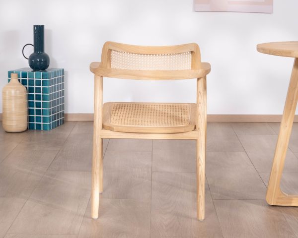 Sedia da pranzo con braccioli dal design essenziale "Vogue" in legno di sungkai