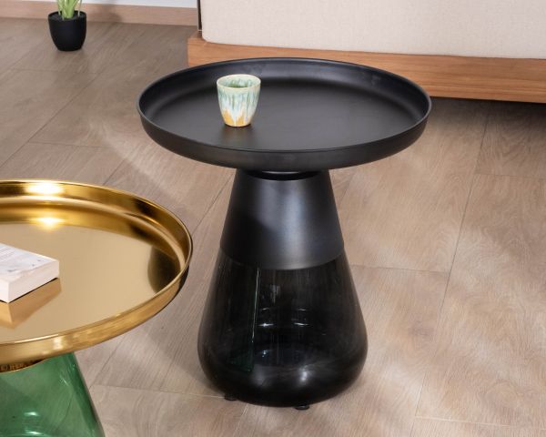 Set di due tavolini rotondi in vetro colorato con piani in metallo "Cyléa"