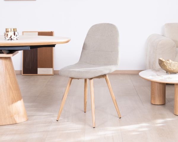 Set di 4 sedie girevoli in stile "soft seating" "Noma" in tessuto grège melange, con gambe con finitura rovere