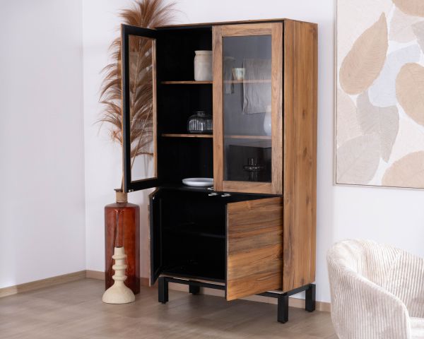 Piccolo comò in vetro "Olonie" in stile contemporaneo in teak naturale, acacia e metallo nero 