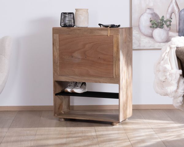 Scarpiera "Geta" in mango massiccio con contenitori