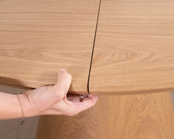 Tavolo da pranzo rotondo "Oria" da 120 cm, allungabile da 160 cm, stile raffinato, finitura frassino