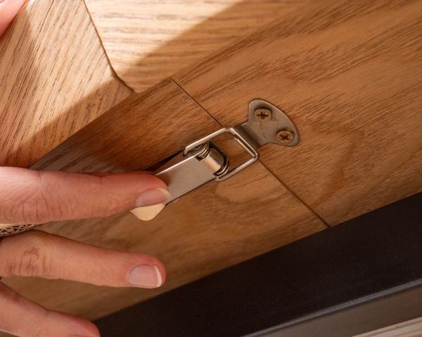 Tavolo da pranzo rotondo "Oria" da 120 cm, allungabile da 160 cm, stile raffinato, finitura frassino