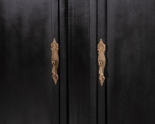 Mobile lavabo doppio "Églantine" con angoli arrotondati in legno nero e quarzo bianco