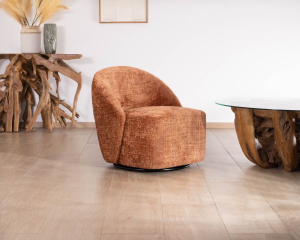 Accogliente poltrona di design in tessuto bouclette color terracotta "Marylin" con base girevole a 360 gradi
