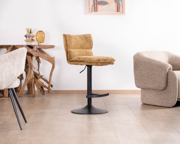 Set di 2 seggioloni "Topley" in tessuto senape, seduta regolabile in altezza