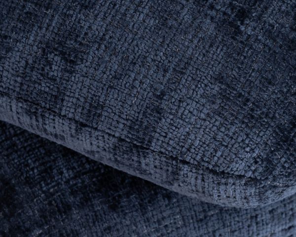 Pouf girevole moderno "Flow" in tessuto intrecciato blu notte con finitura satinata, forma organica