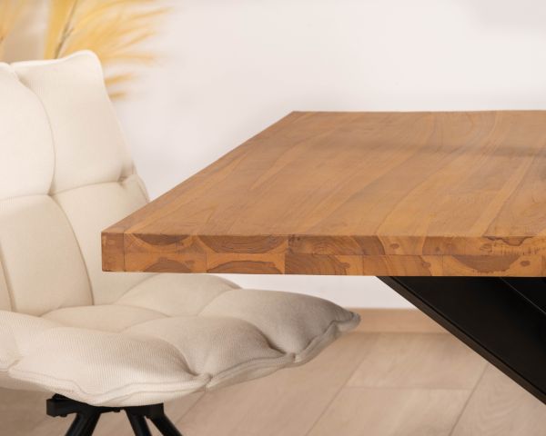 Tavolo da pranzo quadrato in teak "Zenia" con gambe in metallo 130 cm