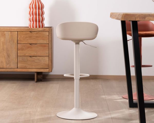 Sedia da bar regolabile in altezza "Oja" dal design elegante, seduta in tessuto beige sabbia