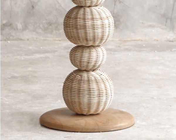 Lampada da tavolo "Solira"