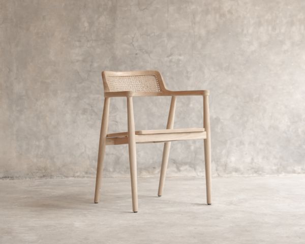 Sedia da pranzo con braccioli dal design essenziale "Vogue" in legno di sungkai