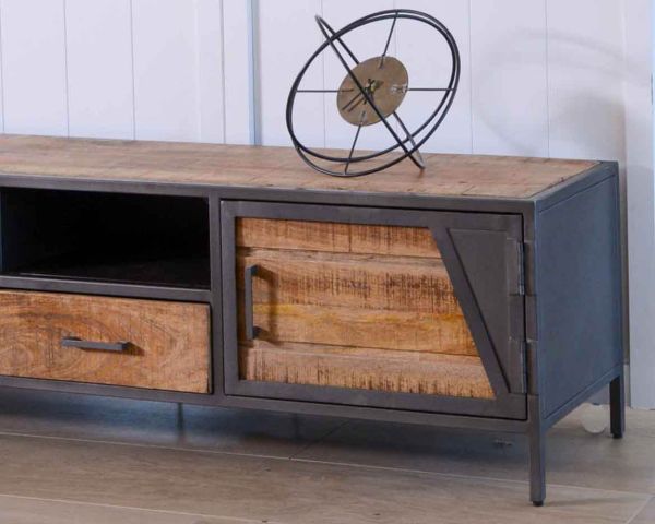 Porta TV "Vista" 150 cm in metallo grigio e legno in stile industriale