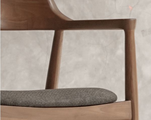 Sedia da pranzo dal design essenziale con braccioli e seduta in tessuto antracite "Vogue"