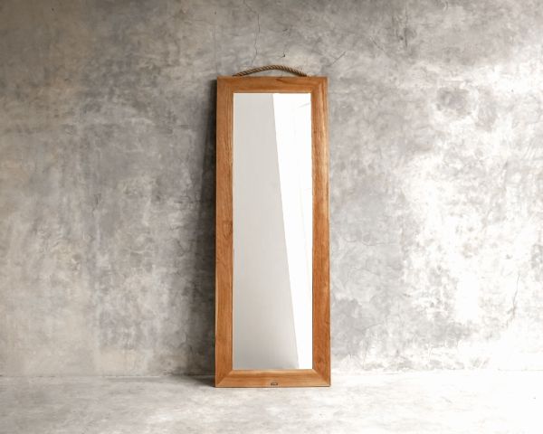 Grande specchio da appoggio da 180 cm in teak "Solira", stile naturale