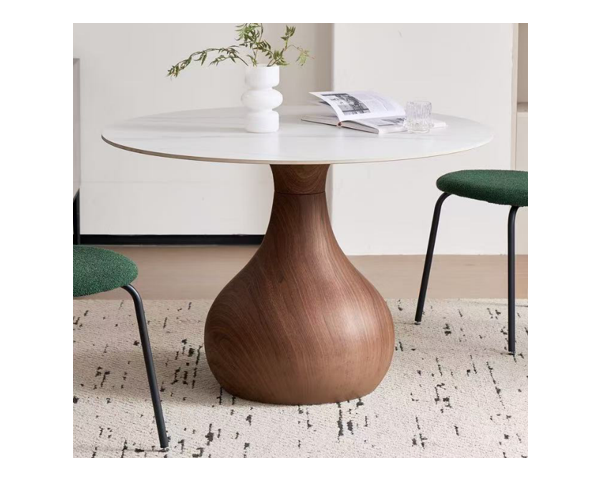 Tavolo da pranzo in stile scandinavo con piano rotondo in ceramica “Cyléa” e base effetto legno