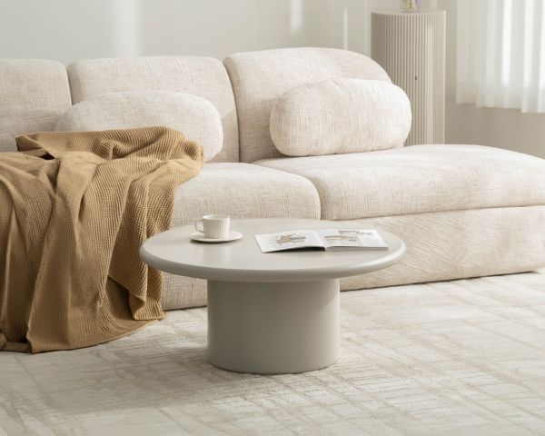Tavolino rotondo beige "Nalya" con gamba centrale