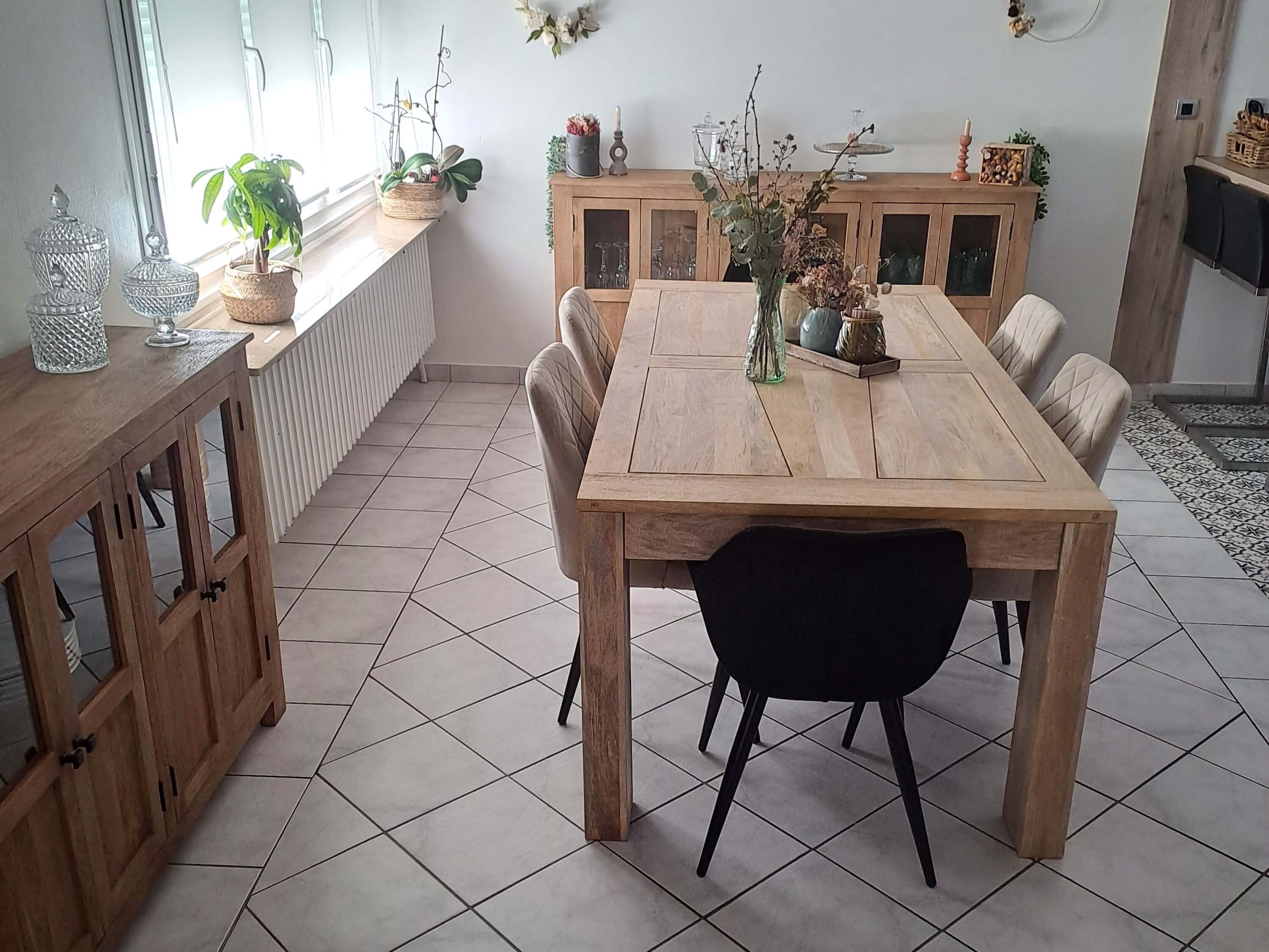 Collezione "Jappy". Ref. #10460 - Collezione "Maestro". Ref. #9661 