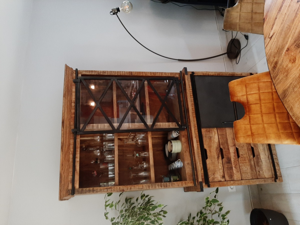 Collezione "Caractère". Ref. #8558 + Collezione "Dina". Ref. #8657 #8656