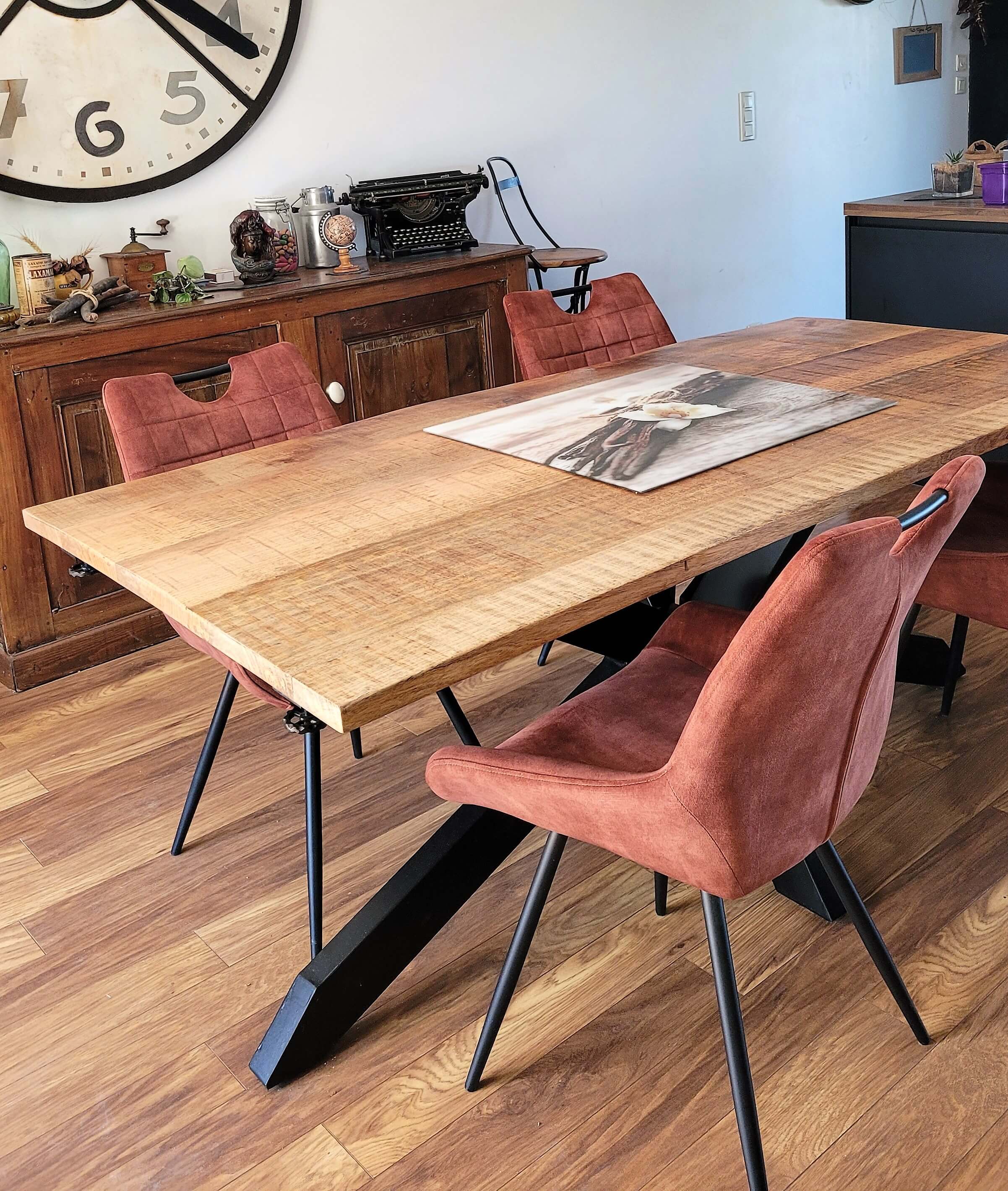 Collezione "Caractère". Ref. #8620 + Collezione "Dina". Ref. #8659