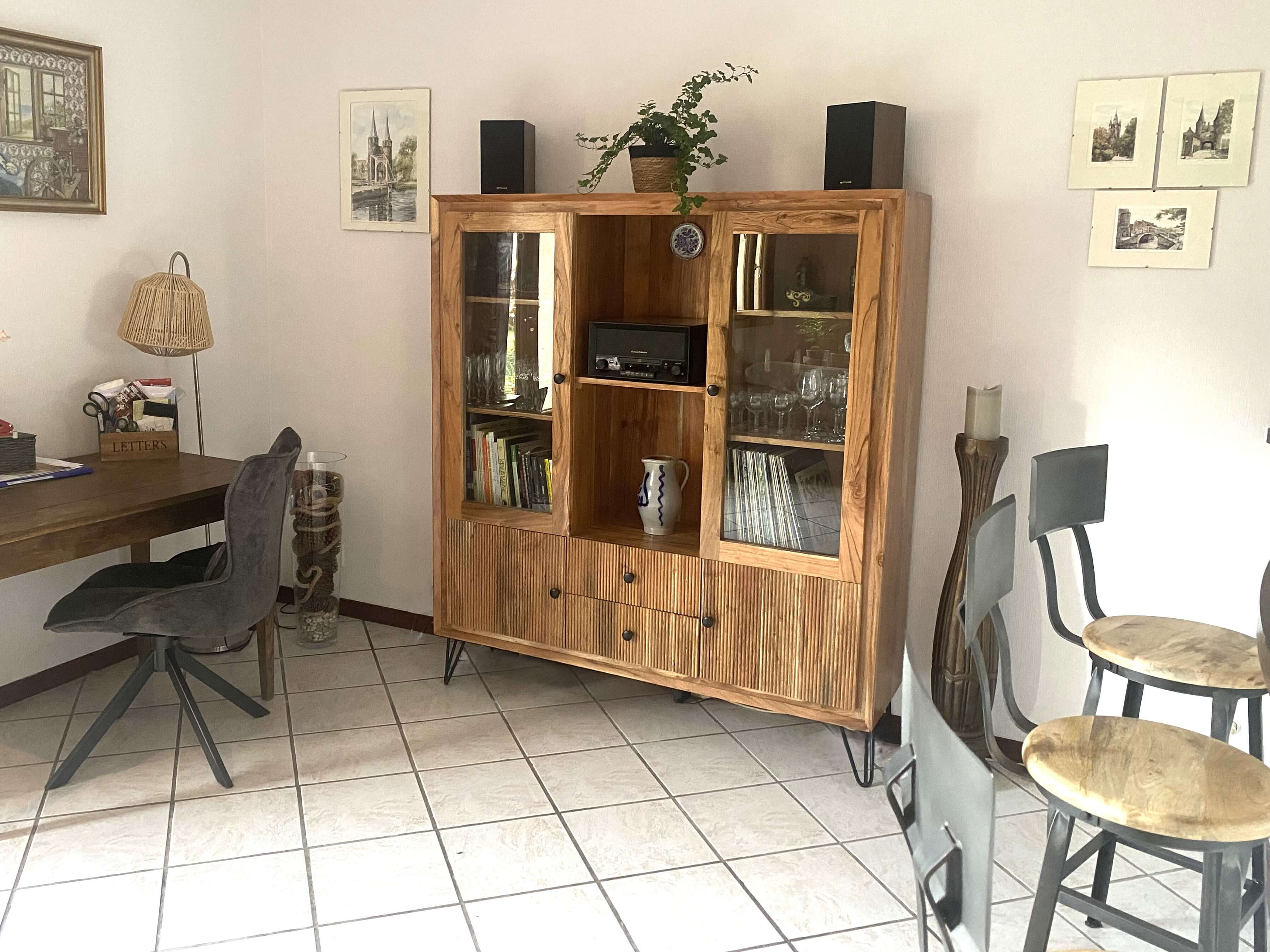 Collezione "Atelier Grey". Ref. #7013 - Collezione "Biorg". Ref. #10192 - Collezione "Wendy". Ref. #9932
