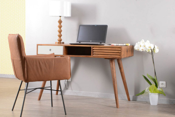 Come deve essere disposto un angolo dell'ufficio?